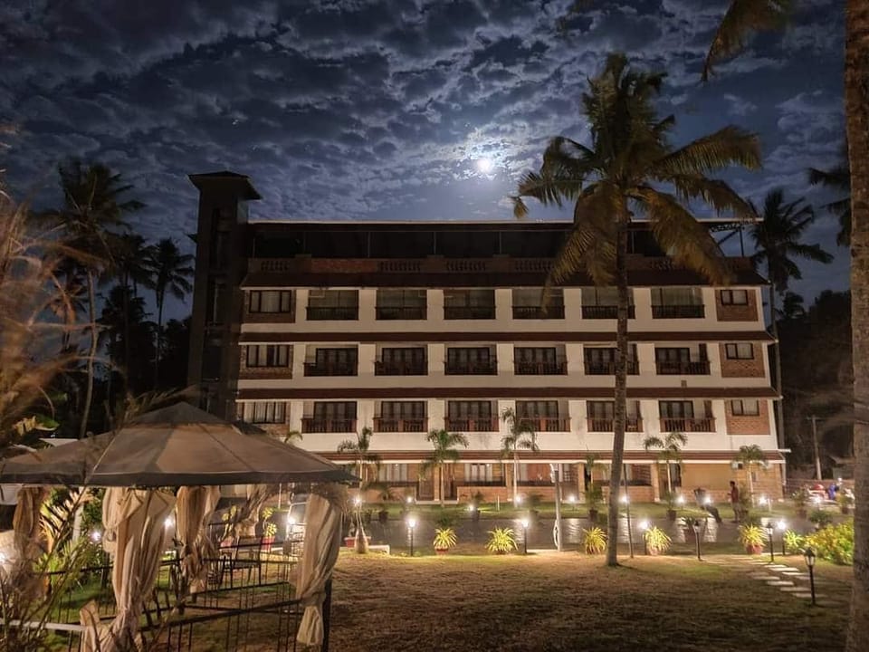 VarkalaFit by Ashoka Resort in Kerala