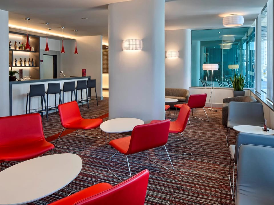 Bar/lounge