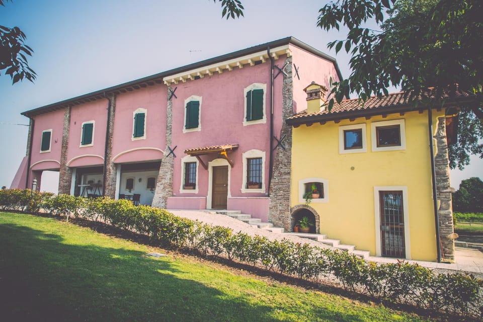 Agriturismo Bosco del gal Apartment hotel in Lake Garda