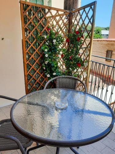 COSTA APARTMENT NAPLES Hotel in Naples