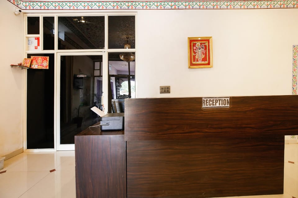 OYO Flagship 65920 Hotel Shree Daulatgarh Hotel in Udaipur