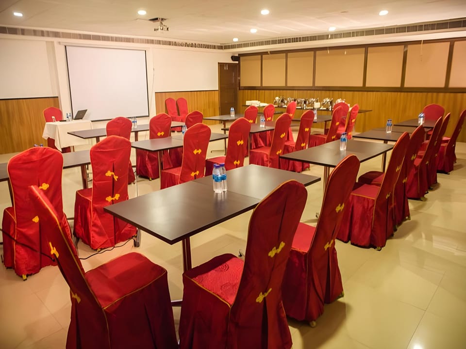 Hotel Priya Hotel in Sindh