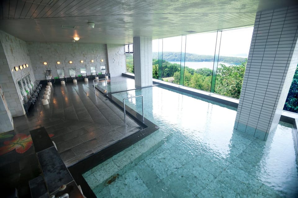 Hot spring bath