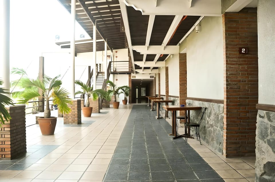 Mango Valley Hotel 1 Hotel in Subic