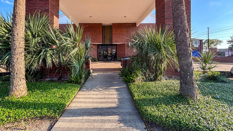 Studio 6 Houston, TX - Westchase Hotel in Houston