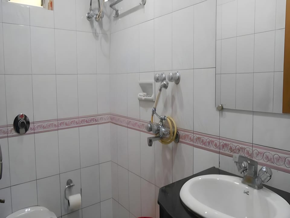 Hotel Victerrace International Hotel in Kolkata