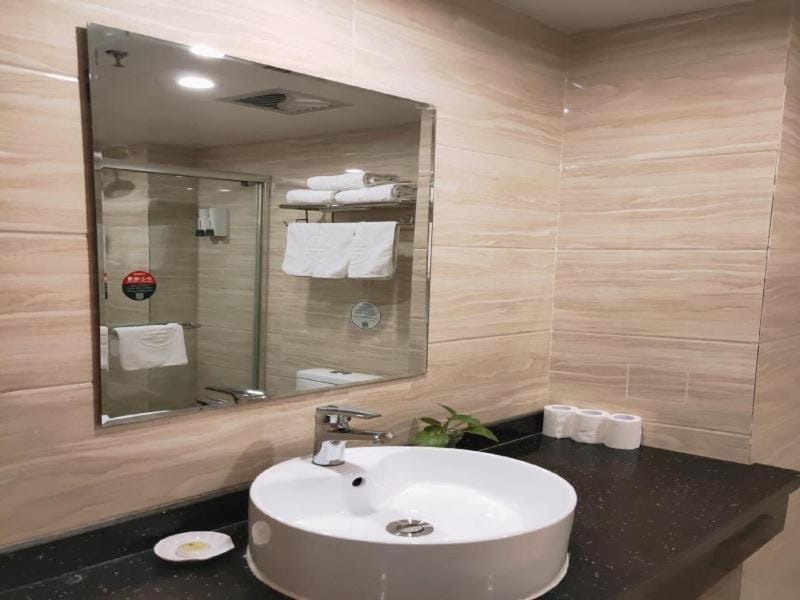 Shell Hotel Tianjin Xiqing District Zhongbei Town Zhongbei Avenue Hotel in Tianjin