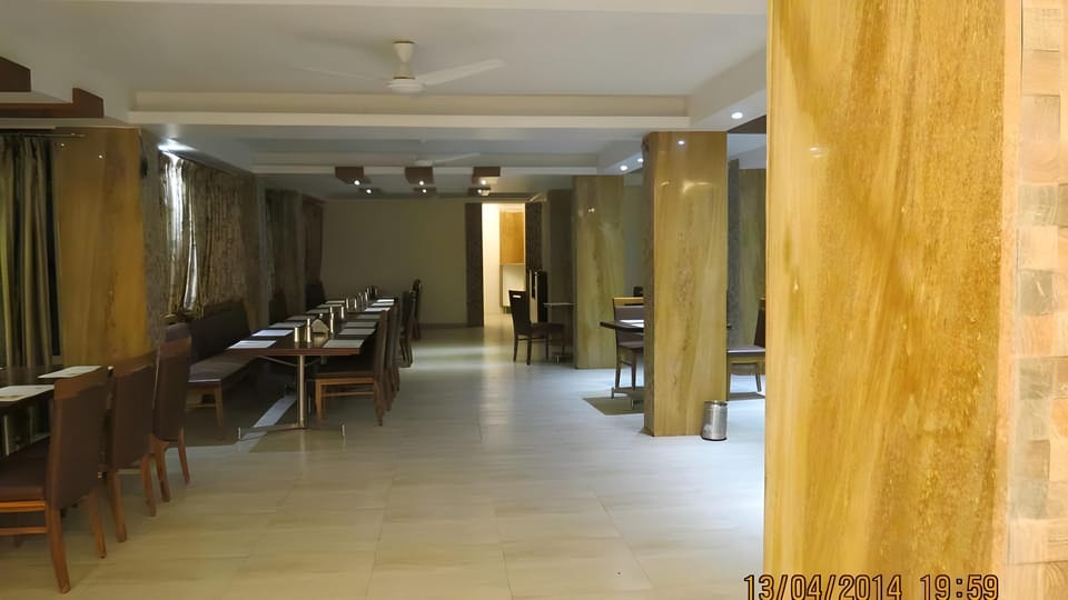 Hotel Sunny International Hotel in Mahabaleshwar