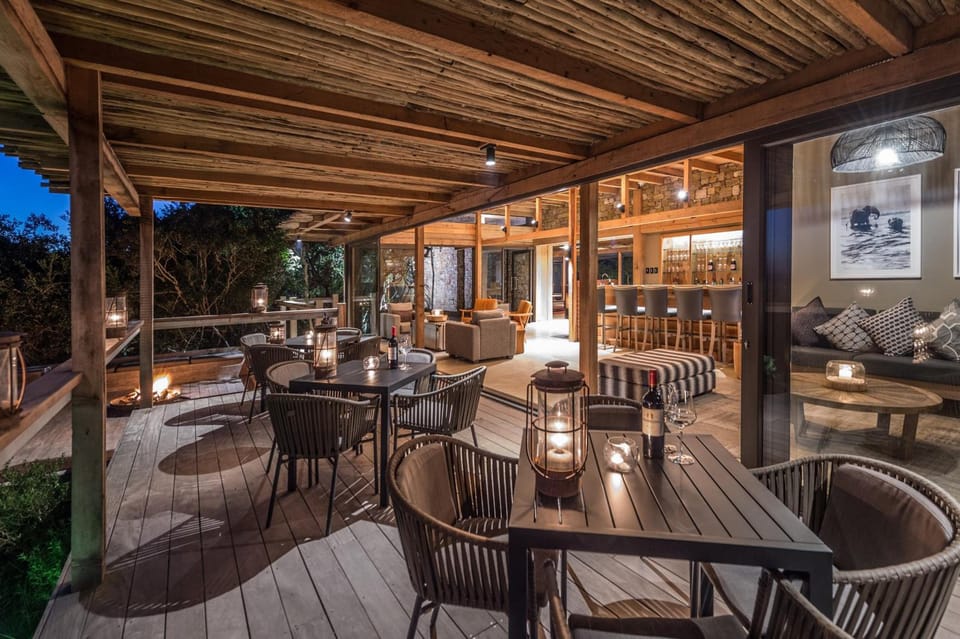 Bar/lounge