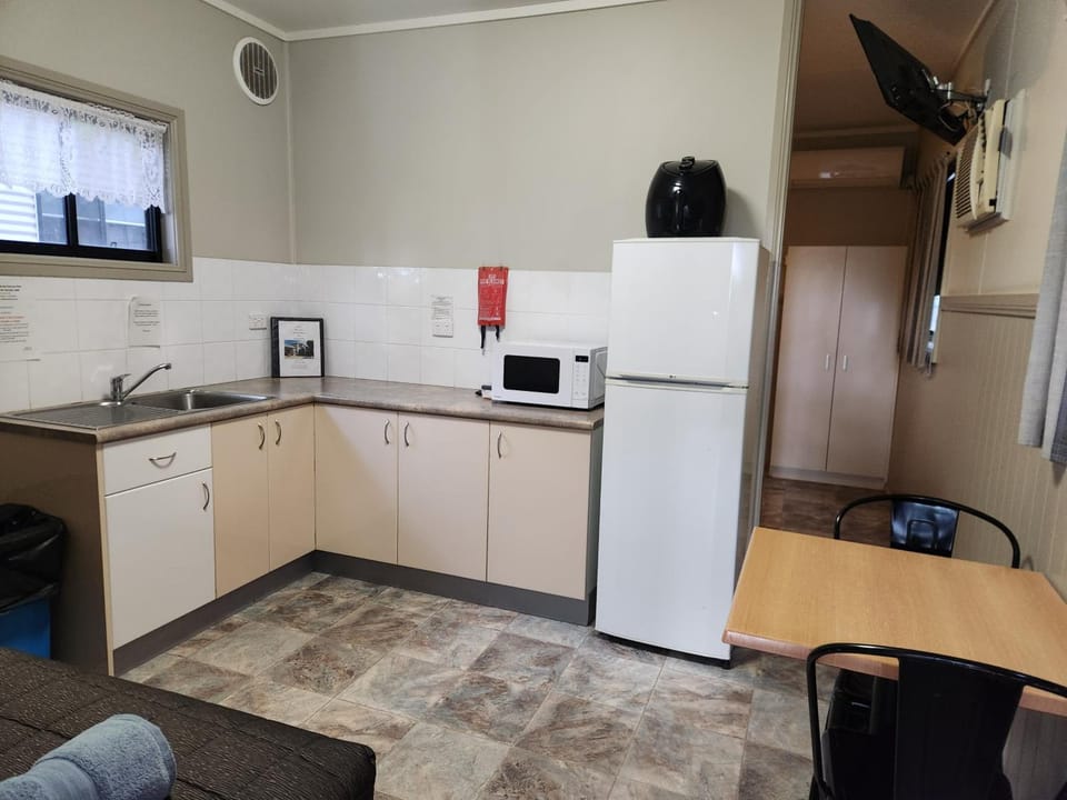 Narrabri Motel and Caravan Park Motel in Narrabri