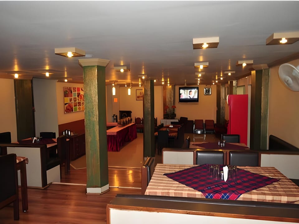 Hotel Savera Palace Hotel in Gujarat
