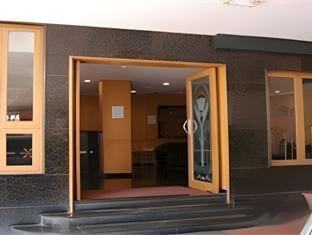 Hotel Bombay Tiffanys Hotel in Mysuru