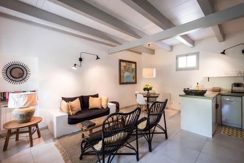 Le Mas des Oules Hotel in Provence-Alpes-Côte d'Azur