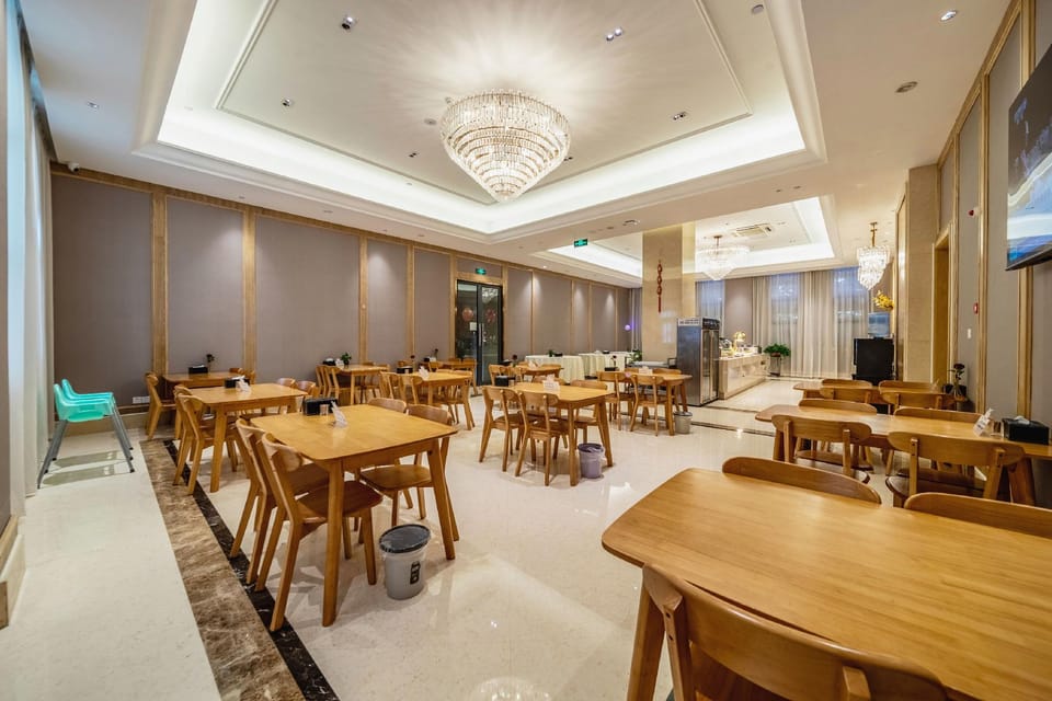 UP and IN Hotel Jiangsu Nanjing Jiangning District Guli Town Government Hotel in Nanjing
