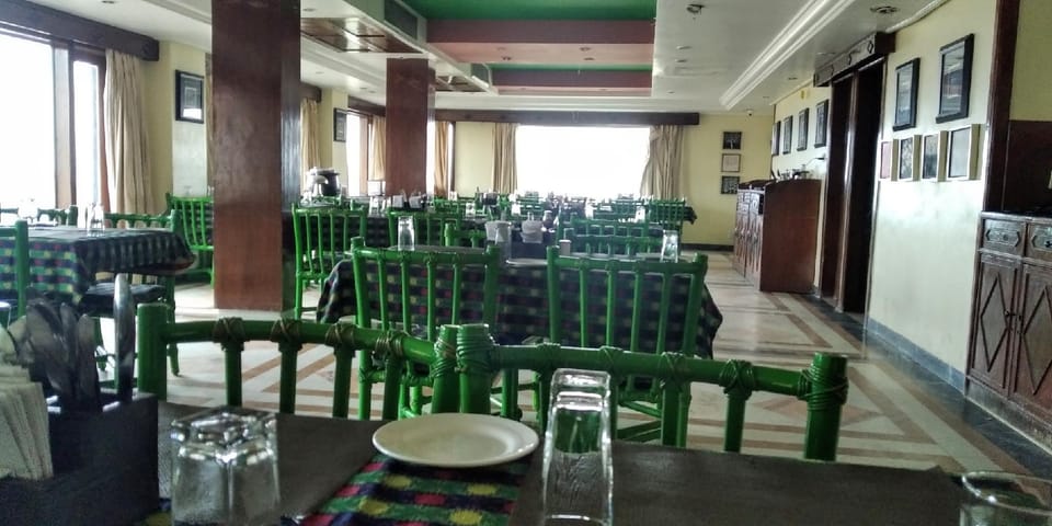 Hotel Shree Hari Hotel in Puri