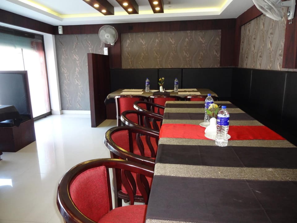 Hotel AJ Park Hotel in Alappuzha