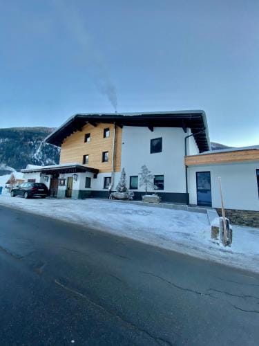 Pension Bucher Hotel in Tyrol