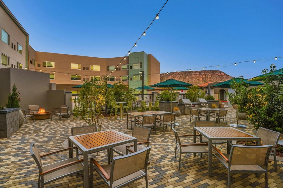 Element by Marriott Sedona Hotel in Village of Oak Creek