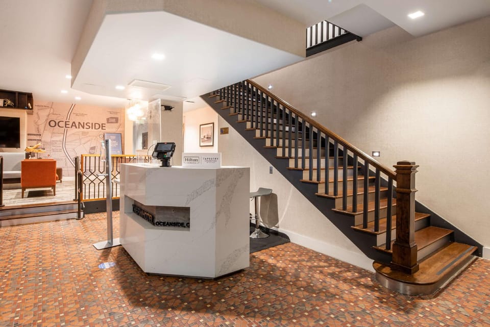 The Fin Hotel, Tapestry Collection by Hilton Hotel in Oceanside