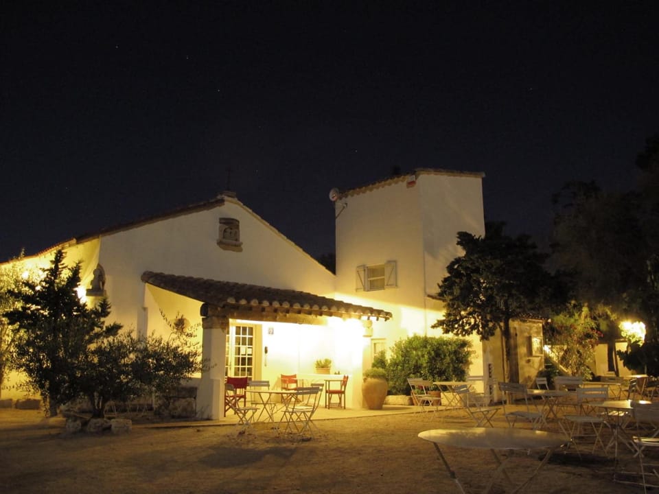 Cacharel Hotel in Saintes-Maries-de-la-Mer