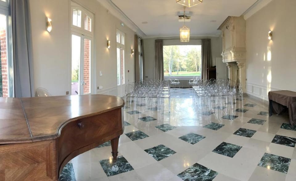 Chateau de la Bribourdiere Hotel in Normandy