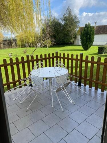 Le Petitepinay Chambres et Gite Hotel in Normandy