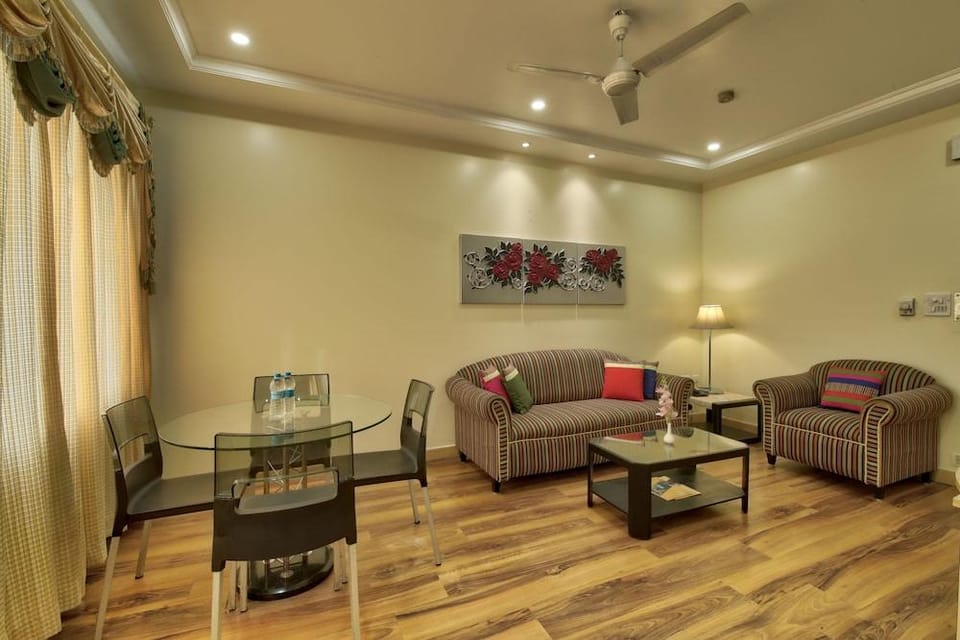 Vishwaratna Hotel Hotel in India