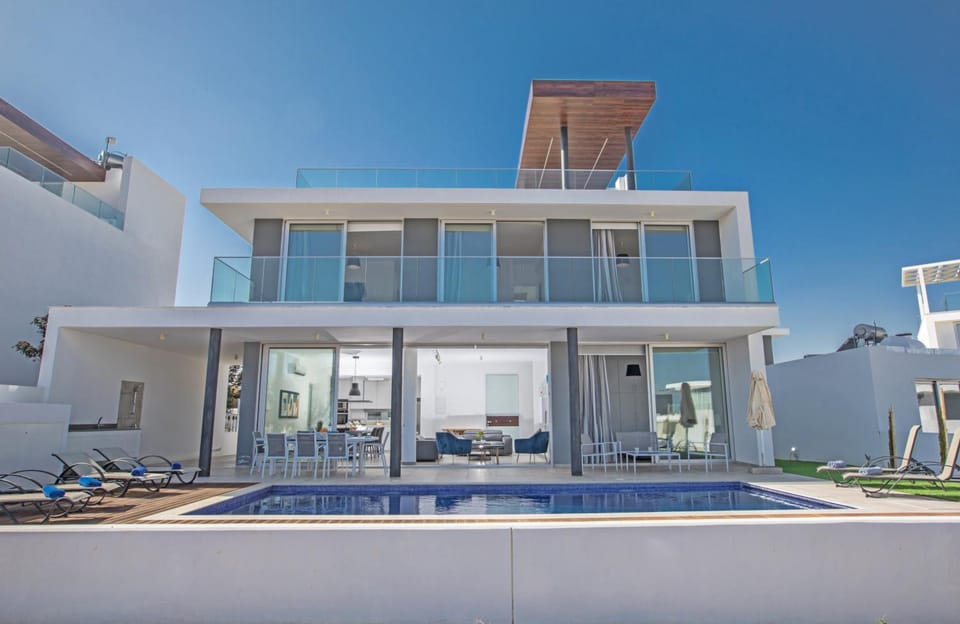 Oli Vine Villas Hotel in Protaras