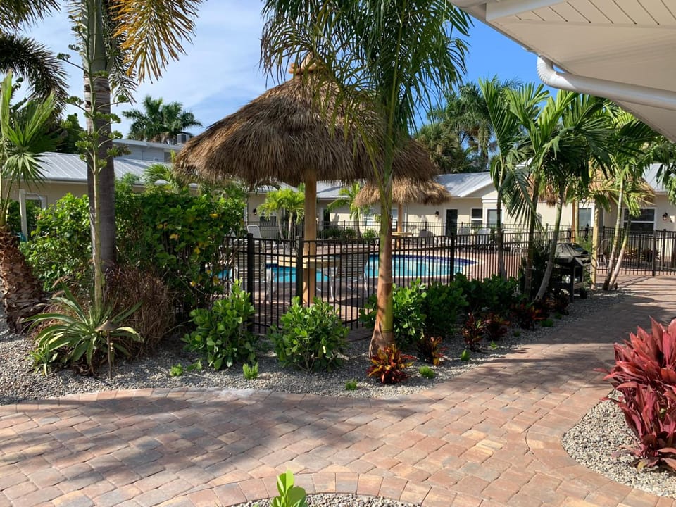 Twin Palms at Siesta Hotel in Florida