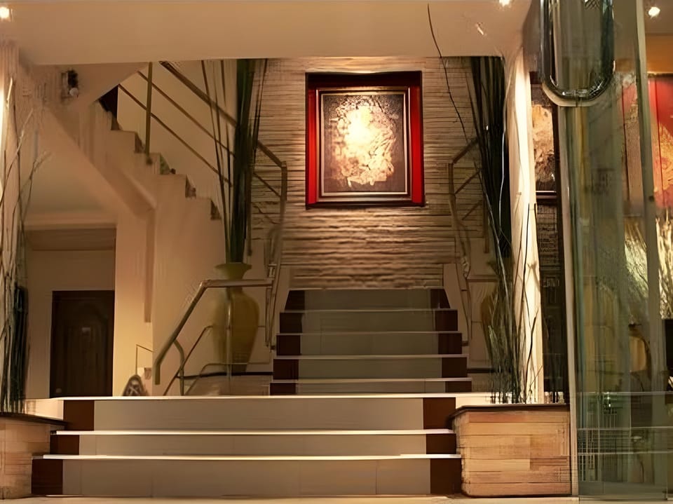 Grand Pinnacle Hotel Hotel in Bangkok