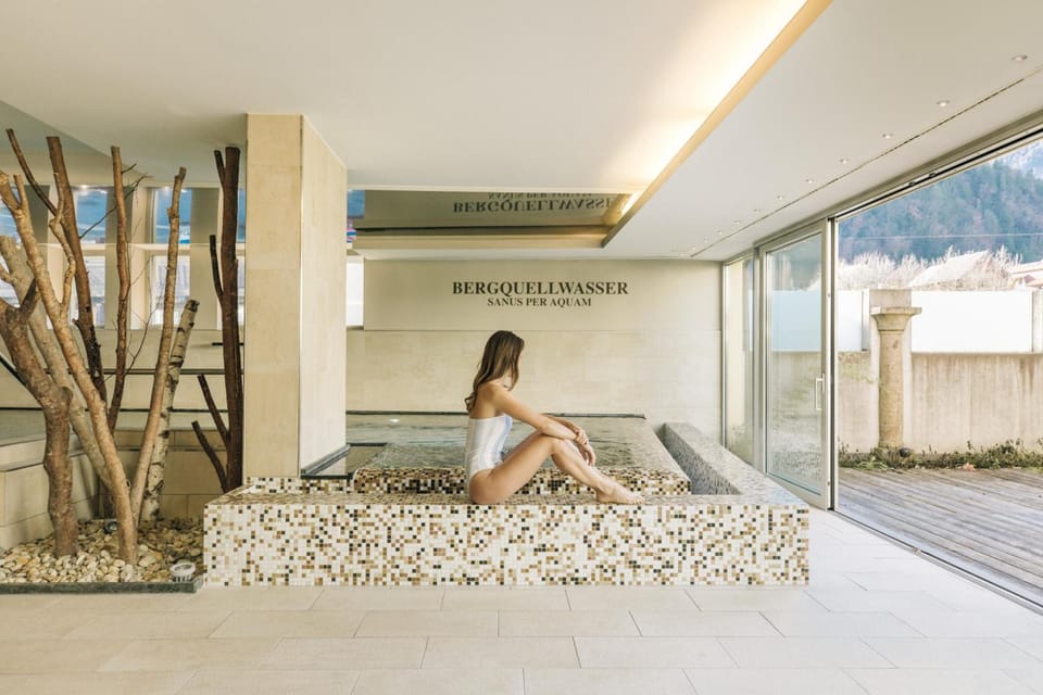 Hot spring bath
