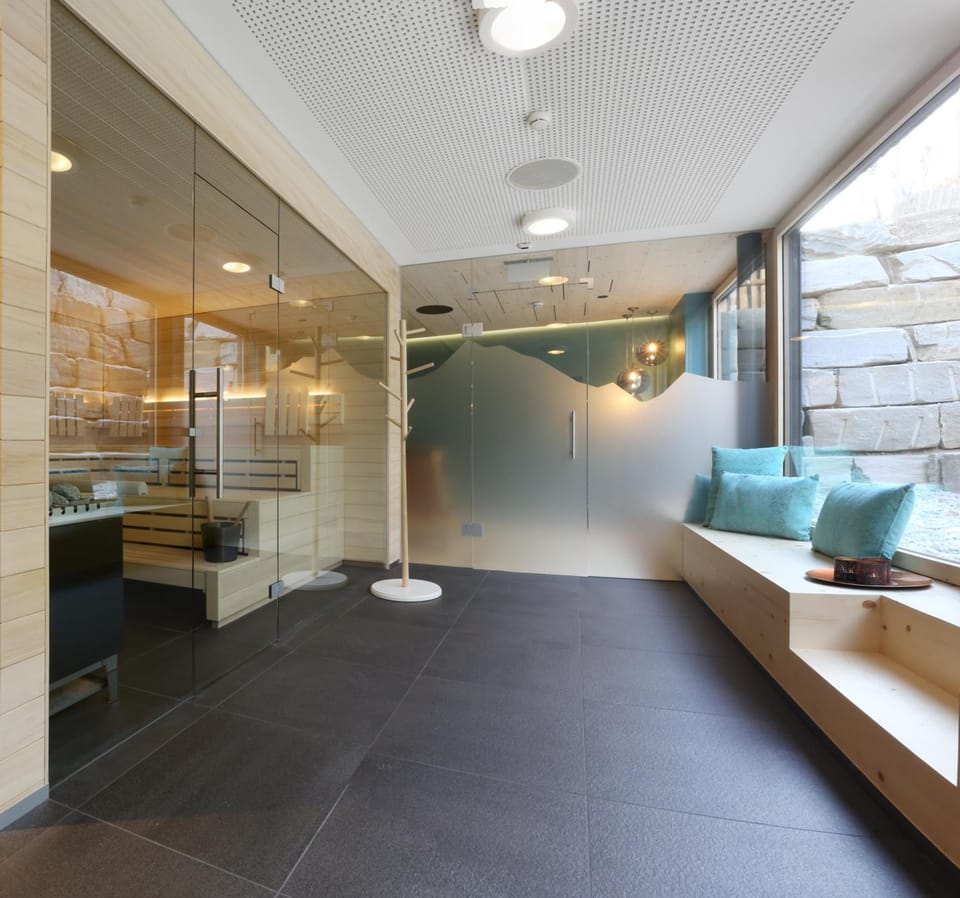 Bever Lodge Hotel in Samedan
