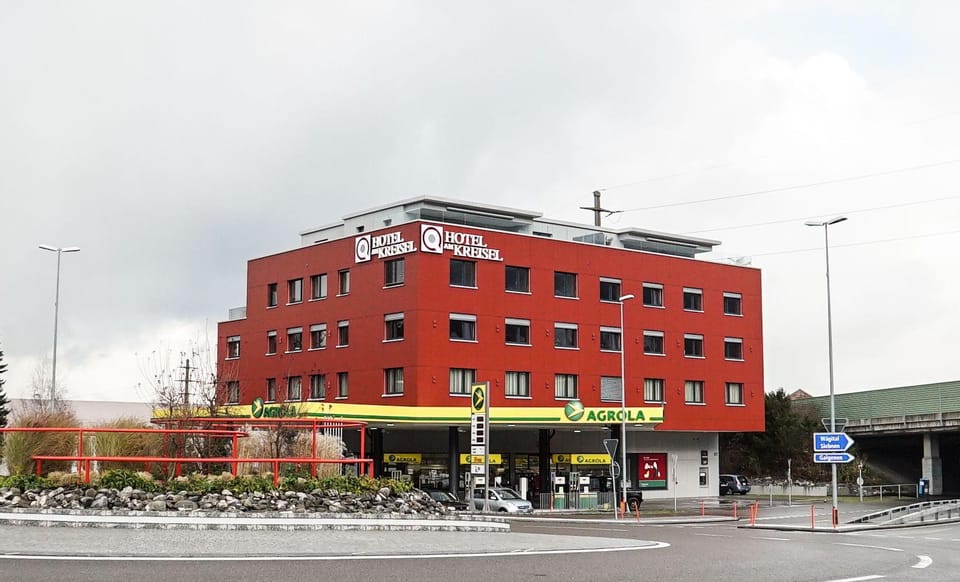 Smart Hotel Kreisel --Self check-In Hotel in Canton of Zurich
