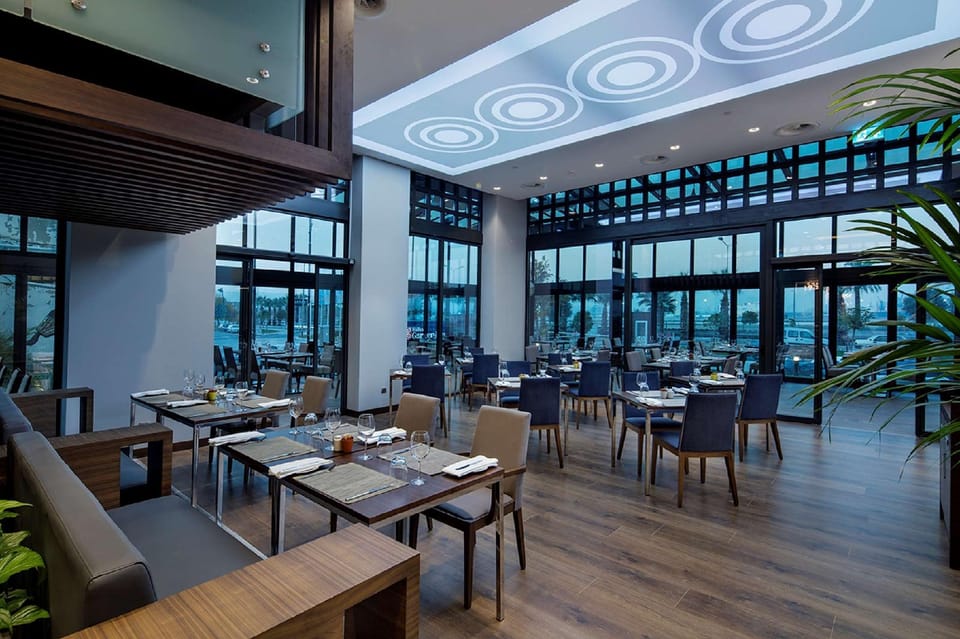 Hilton Garden Inn Izmir Bayrakli Hotel in Izmir