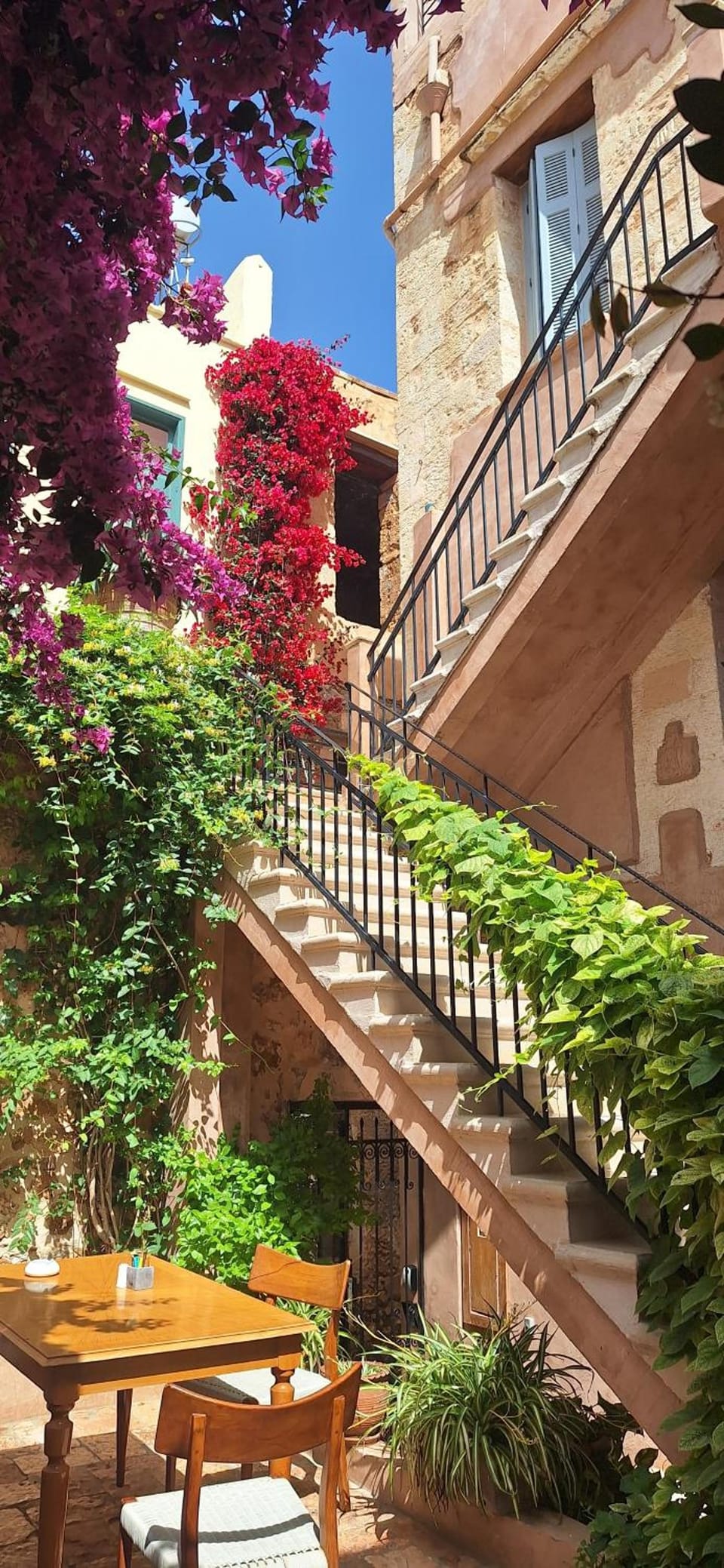 Hotel Off Hotel in Chania