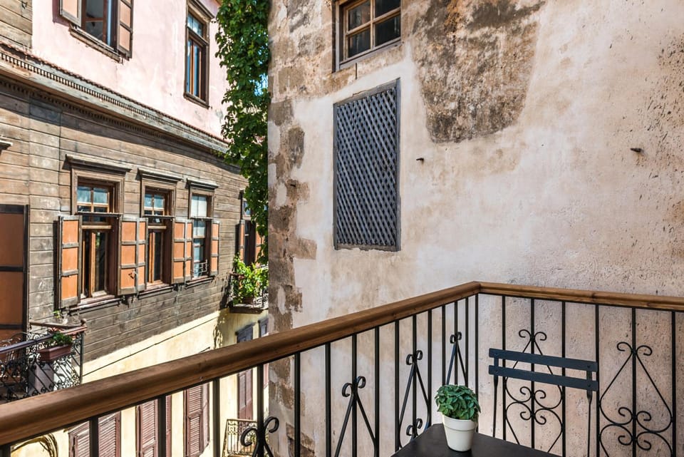 Hotel Off Hotel in Chania