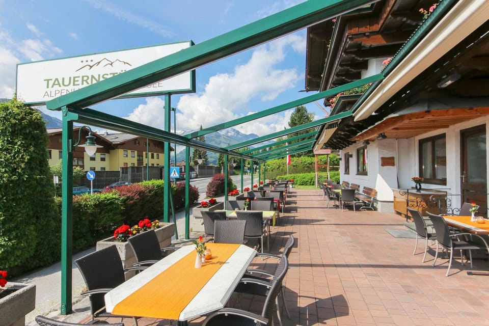 Alpenhotel Tauernstuberl Hotel in Zell am See