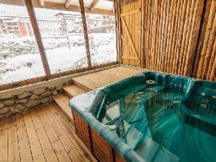 Chateau Vaptzarov  Hotel in Bansko