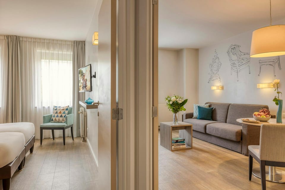 Guestroom