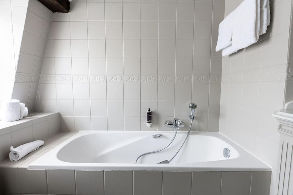 Hotel LEA - Maison Caerdinael Hotel in Wallonia, Belgium