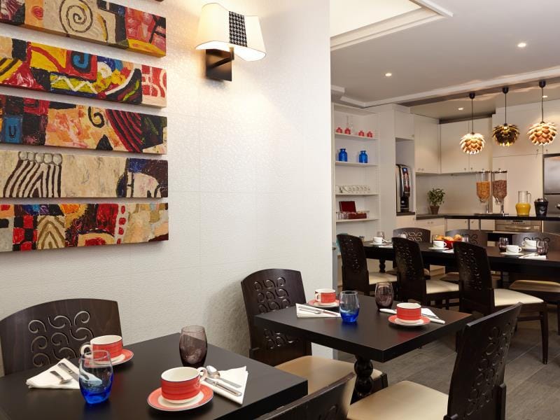 Miramar Paris Hotel in Paris