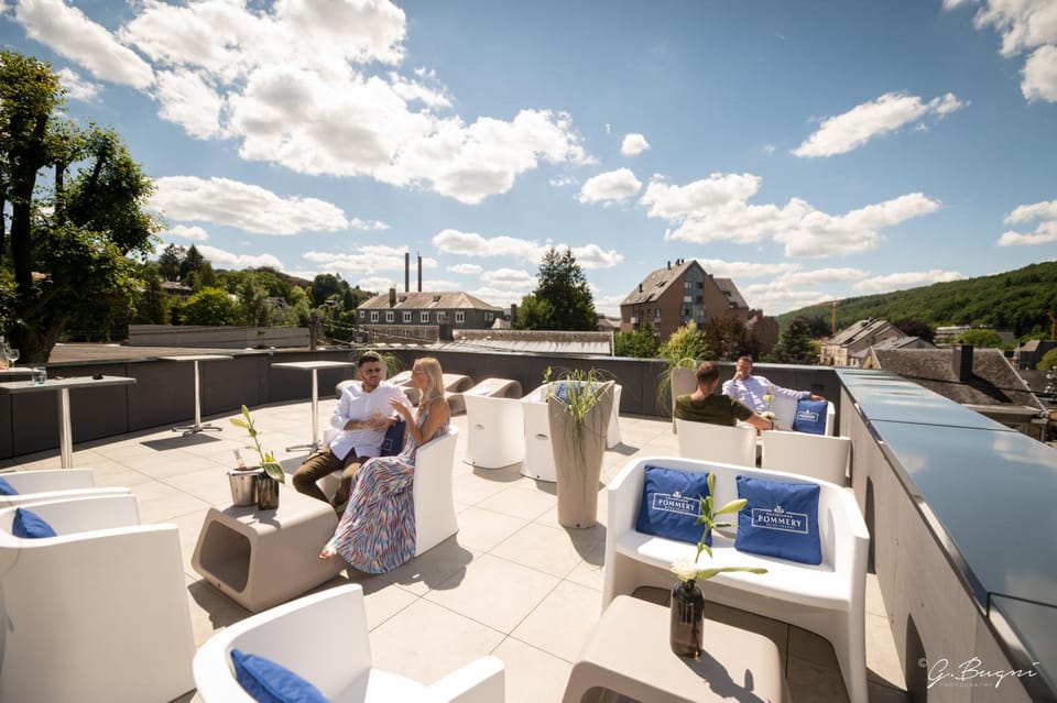 La Reine Hotel & Restaurant Hotel in Wallonia, Belgium