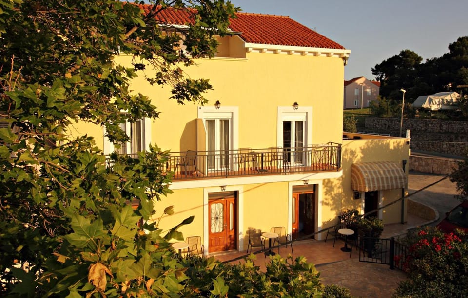 Bacan Serviced Apartments Hotel in Cavtat