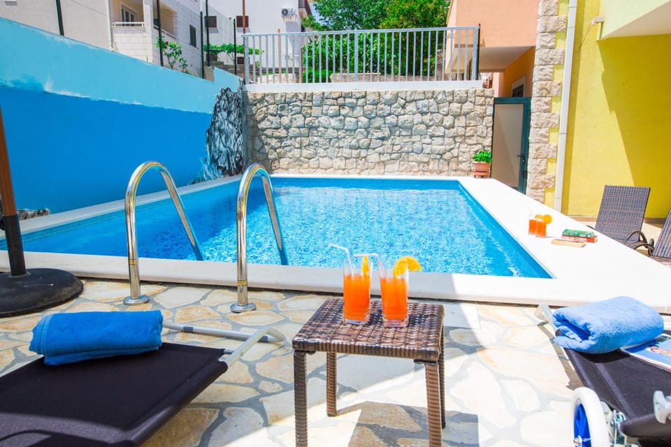 Sunrise Apartments Hotel in Cavtat
