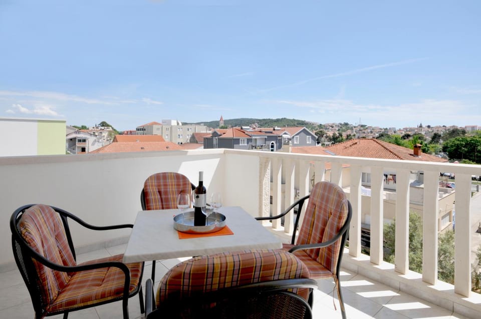 Apartmani Trogir Hotel in Trogir