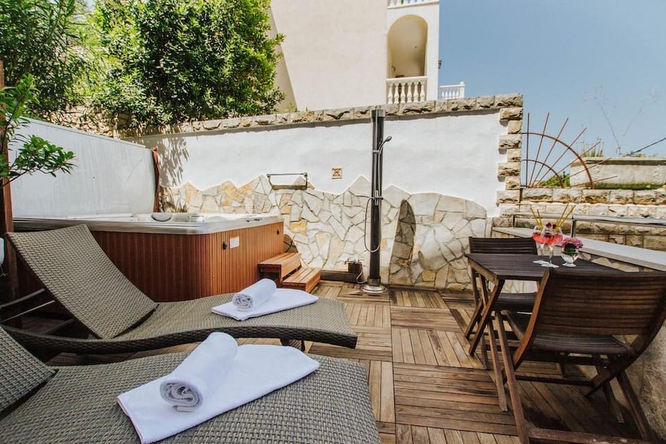 Hotel Vila Tina Hotel in Šibenik-Knin County, Croatia