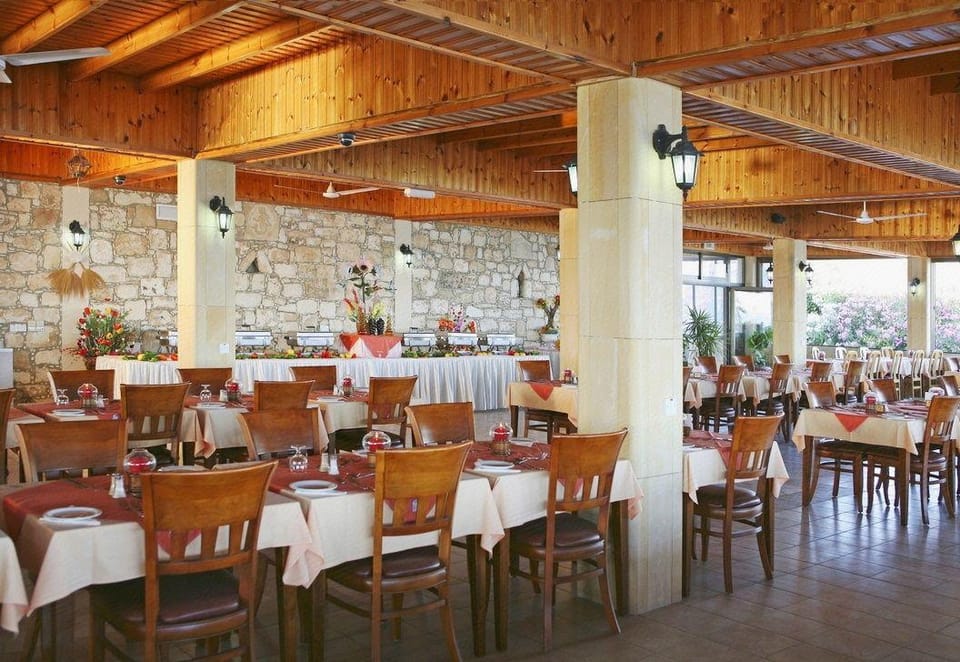 Corallia Beach Hotel Apartments Apartment hotel in Peyia