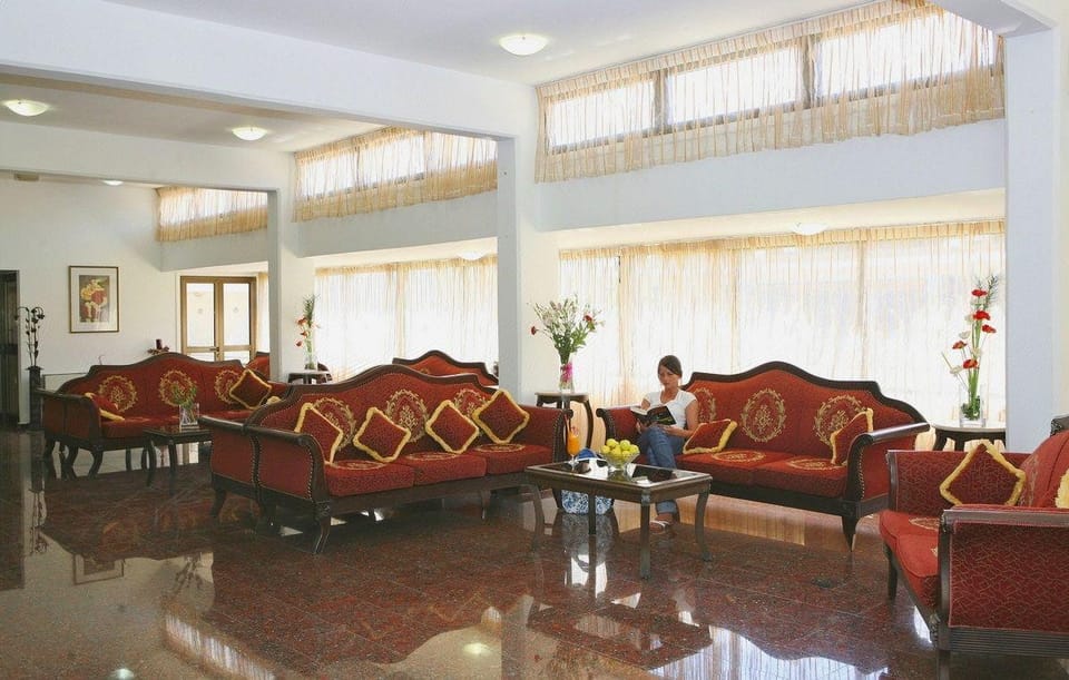 Corallia Beach Hotel Apartments Apartment hotel in Peyia