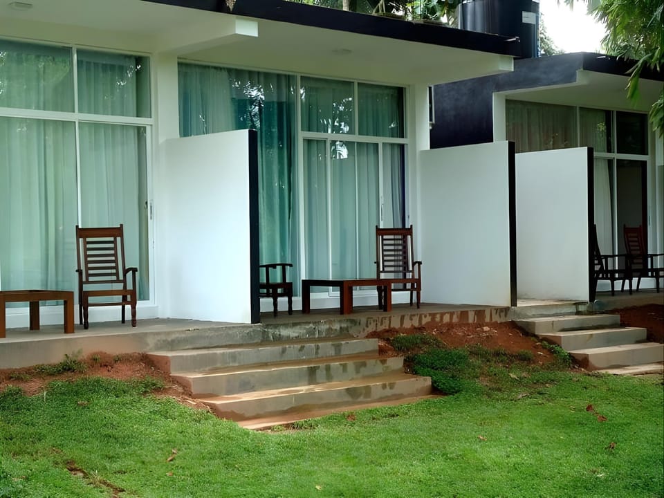 Bridge Hotel Negombo Hotel in Western Province