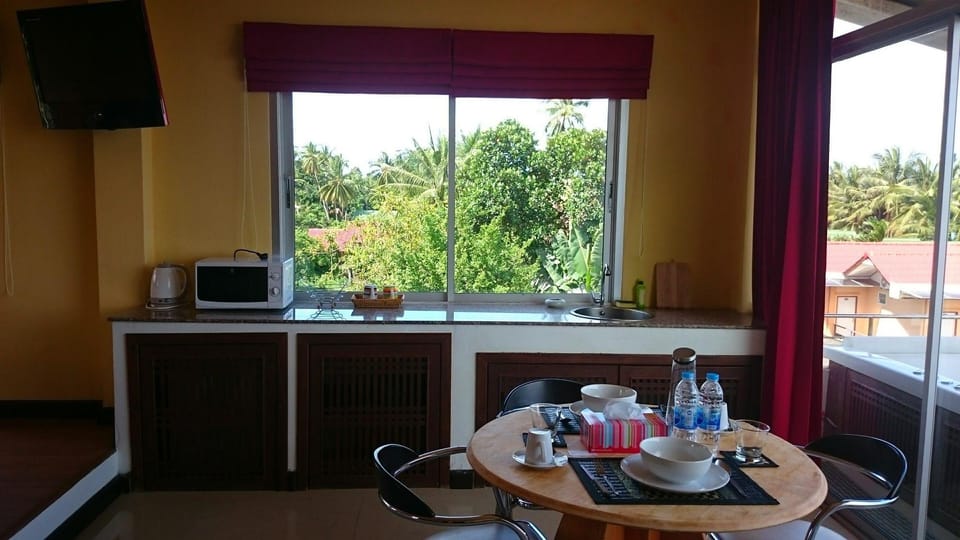 Lemon House Hotel Hotel in Ko Samui